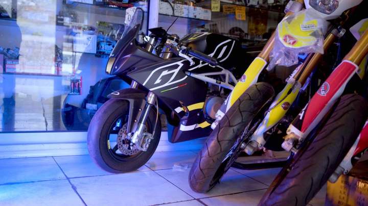 Vente de cyclomoteur neuf La Réunion